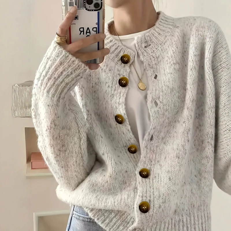 2026 Autumn/Winter New Retro Lazy Style Solid Color Texture Sweater Jacket for Women