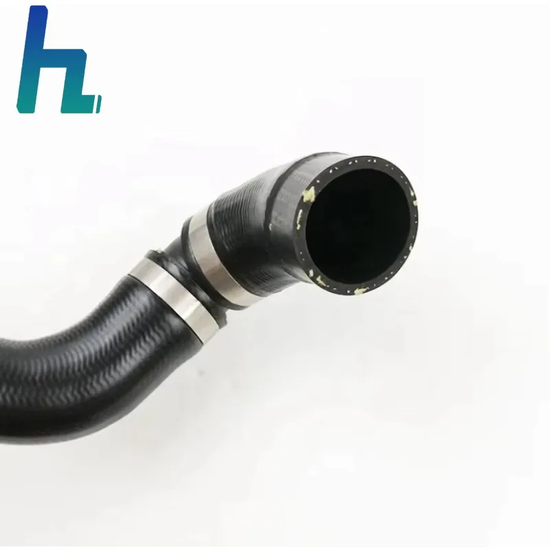 2115010382 خرطوم مياه المبرد لنظام تبريد المحرك لمرسيدس بنز W211 E-class E240 E320 A2115010382