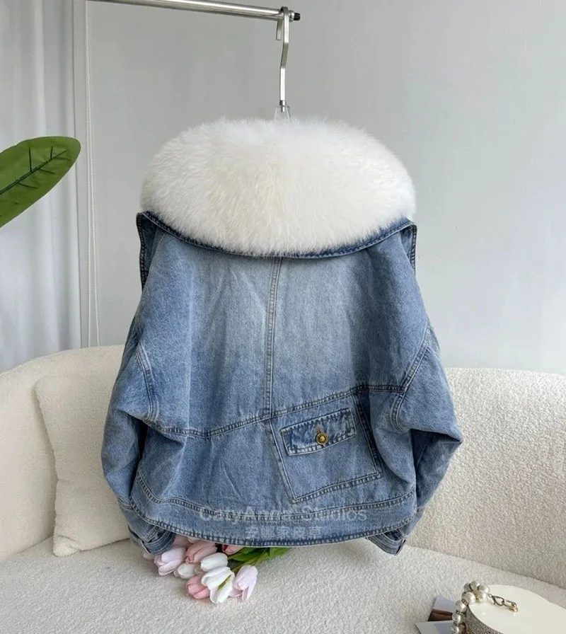 2023 New Womens Winter Denim Jacket With Large fur collar Lady Leisure Fashion Streetwear White Duck Down Coat Parka