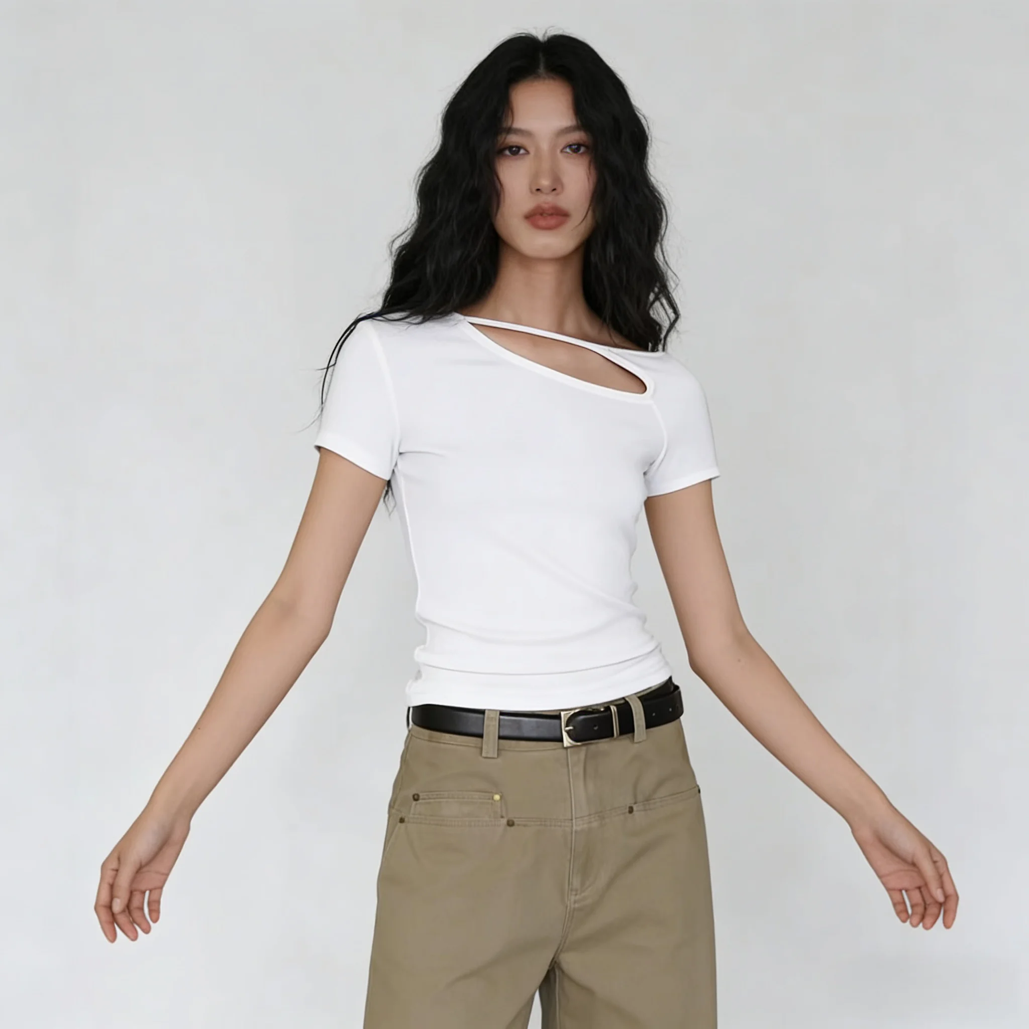 Women's Openwork Short-Sleeved Straight-Shoulder T-Shirt Stylish Summer Slimming Base Layer T-Shirt Women's Top