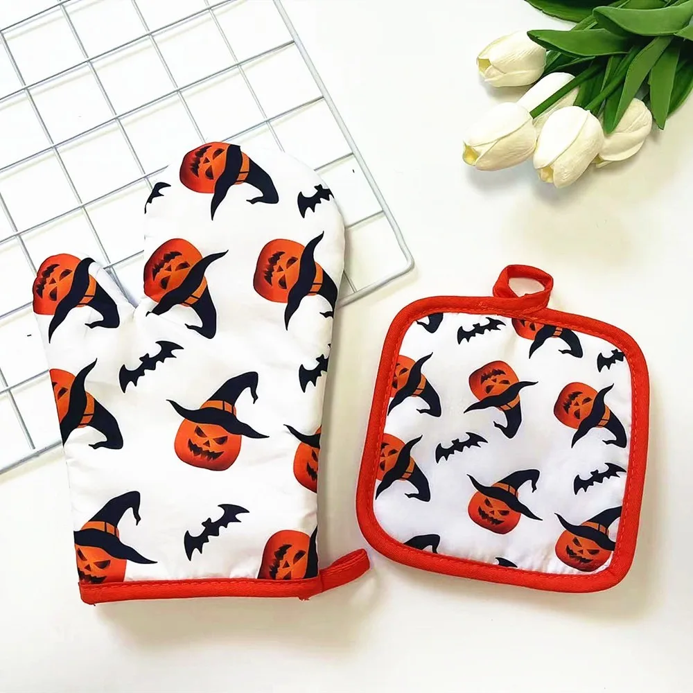 Halloween Baking Gloves, Oven Mitts/microwave Mitt Pads Set Are Reusable and Easy To Clean with Ghost/pumpkin/Halloween Patterns