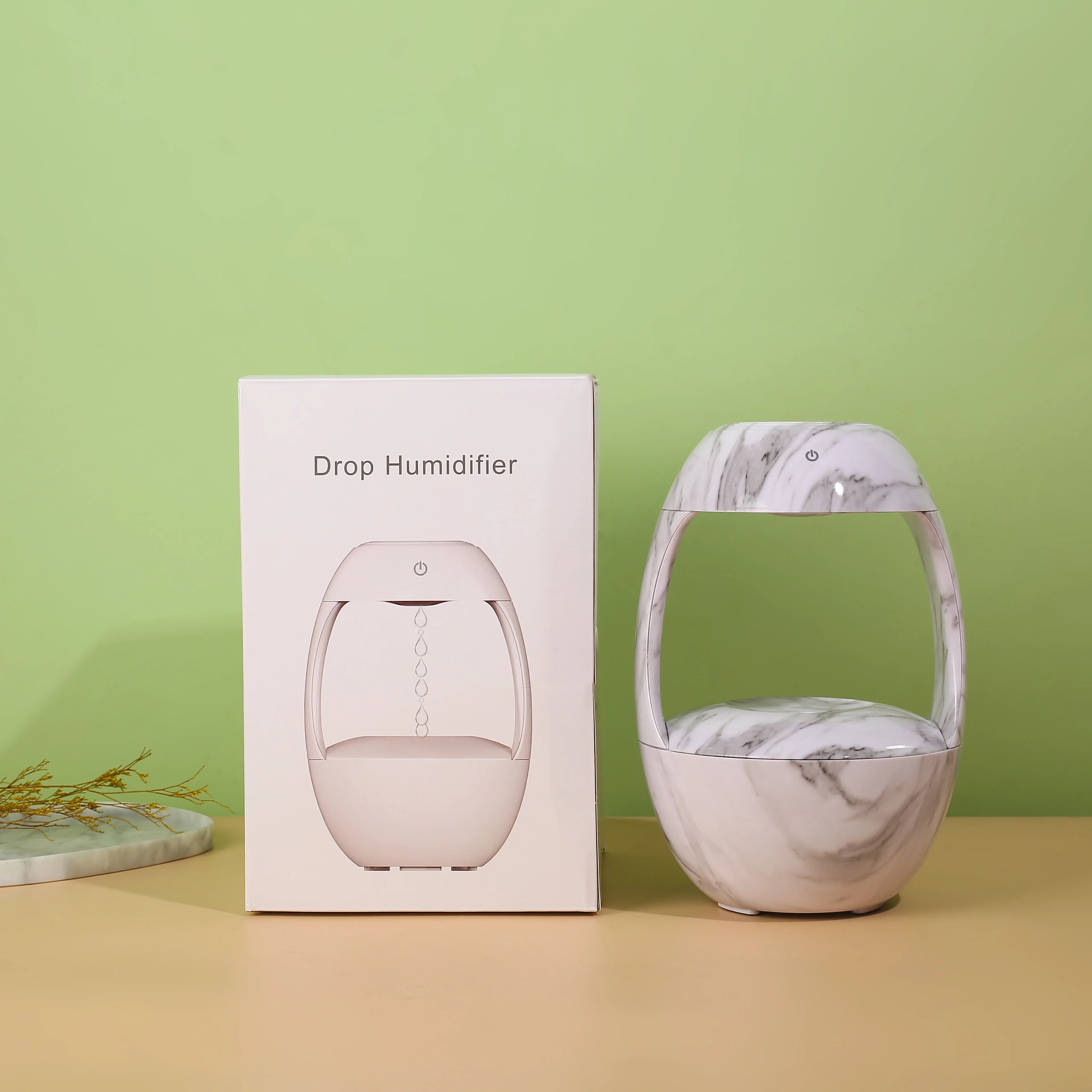 مرطب ذو سعة كبيرة بتصميم نمط رخامي، معطر هواء مضاد للجاذبية لقطرات الماء للسيارة