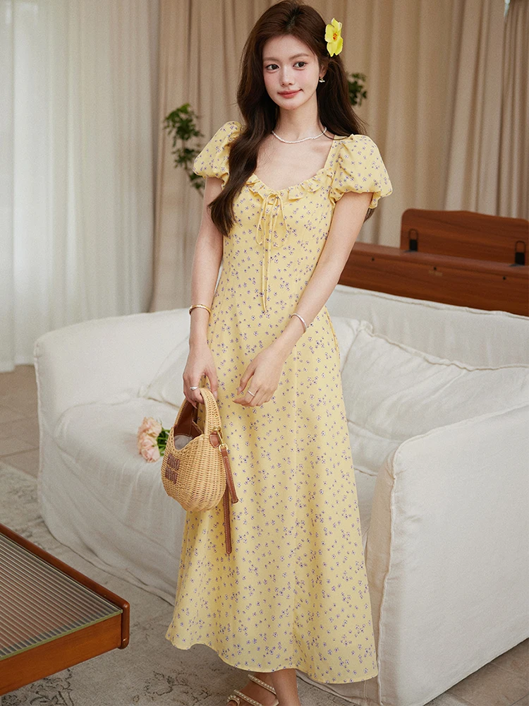 Sommerliches, florales, schickes Bodycon-Maxikleid mit Schleife für Damen, Puffärmeln, Rüschen und eckigem Ausschnitt, 2026 Koreanisches elegantes Kleid