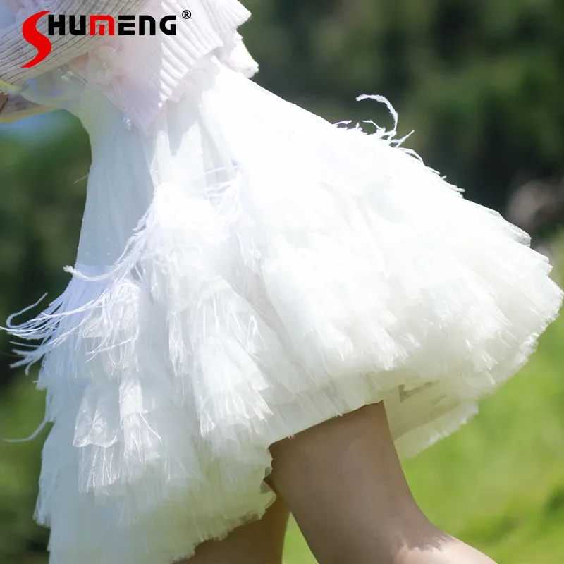 

2024 Feminine New Solid Color High-End Ostrich Feather Skirts Mesh Yarn Skirt Women’s Short Skirts Elastic Waist Pettiskirts