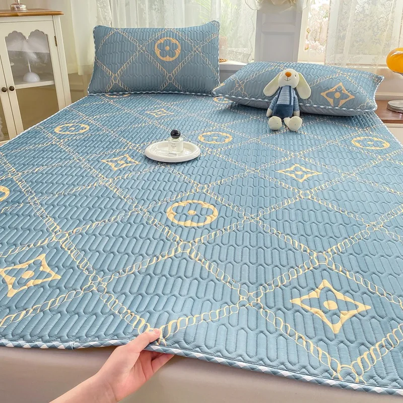 

Three Piece Latex Mat Set Ice Mat Air Conditioning Mat Dormitory Summer Mat Student Cartoon Soft Mat