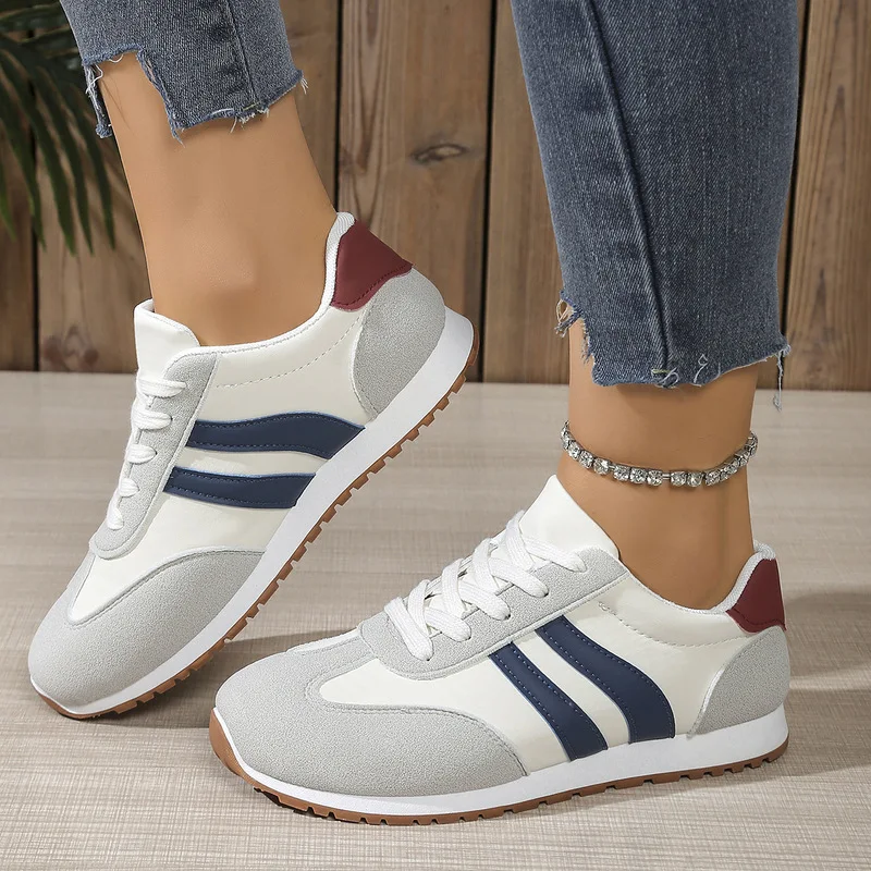 Zapatos informales con plataforma antideslizante transpirable para mujer, nuevos zapatos coreanos para correr, zapatillas negras, zapatos para mujer