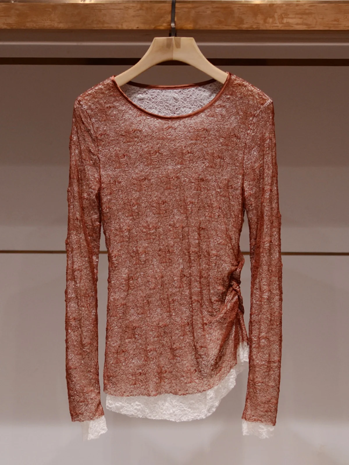 

Женская облегающая базовая кофта Pure Desire с круглым вырезом и кружевом, с длинным рукавом, для повседневной носки, модная, от китайского бренда