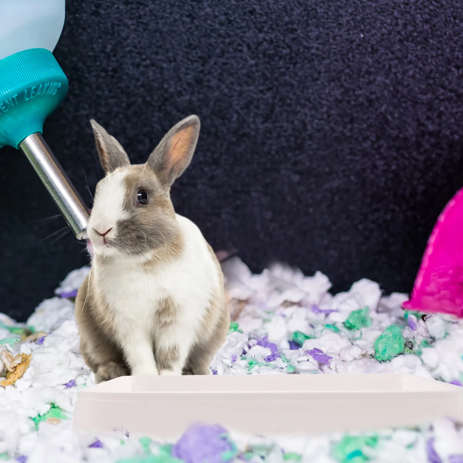 

Rabbit Potty Bunny Cage Litter Box Heighten Fence Design Prevent Splashing Small Pet Toilet Equipment