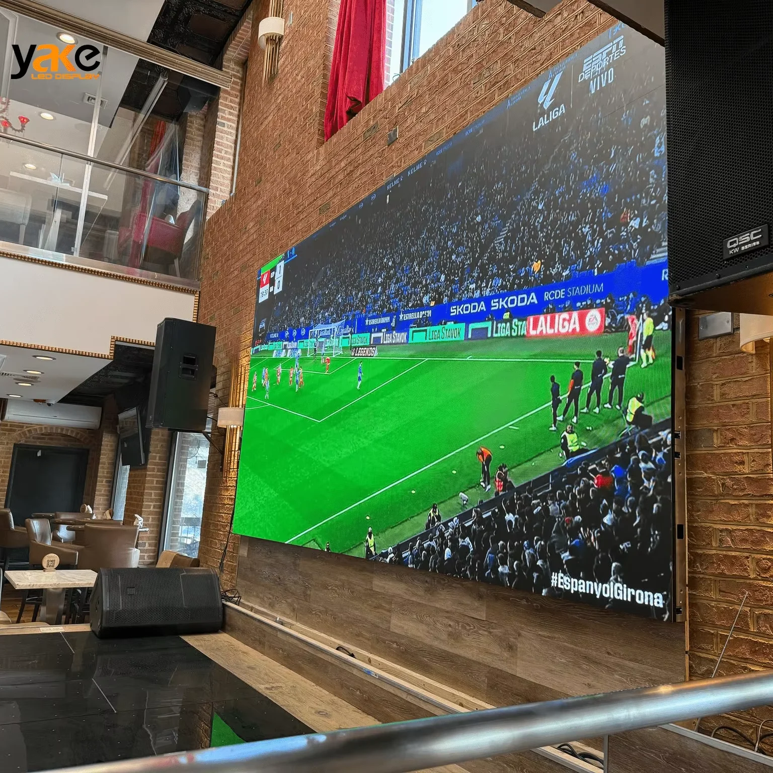 

Yake Внутренний светодиодный экран P1.53 P1.86 P2.5 Цифровая вывеска и дисплеи Видеостена Светодиодная настенная панель Pantallas Led для встреч