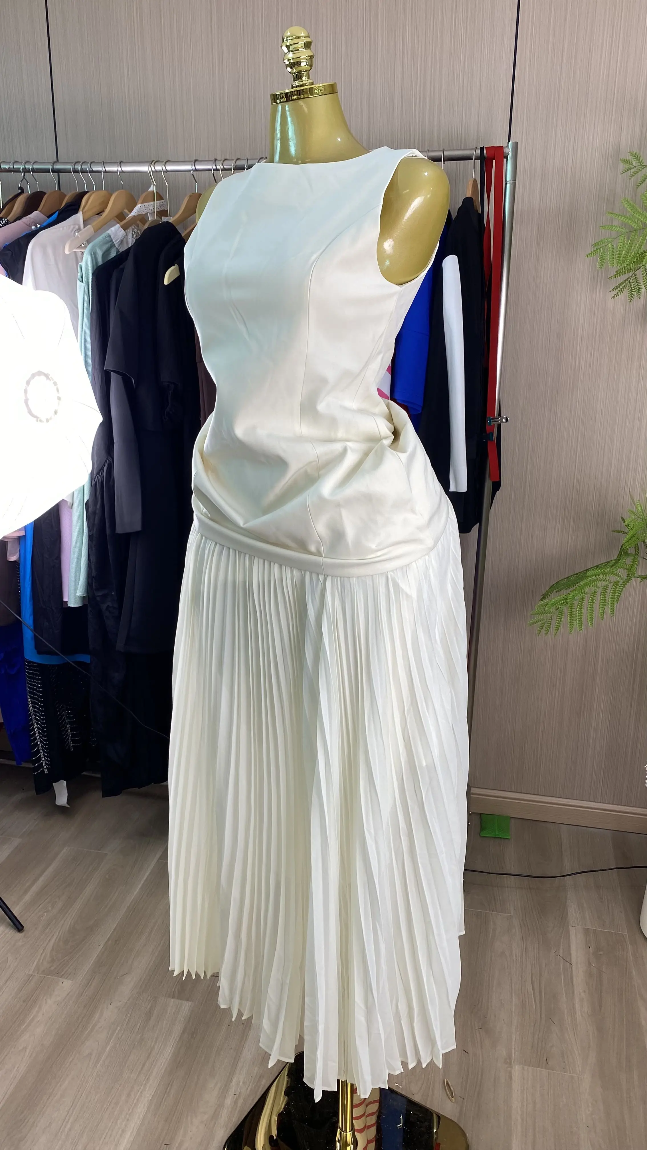 Elegant, Sexy, and Form-Fitting Women's Pleated Party Dress – Elegant Long Evening Gown-GZXX928