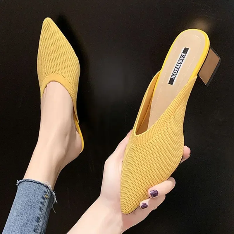 

2024 Summer With Heel Slides Pointed Toe Shoes Mules Women's Slippers And Ladies Sandals Black Outside Non Slip Korea Style