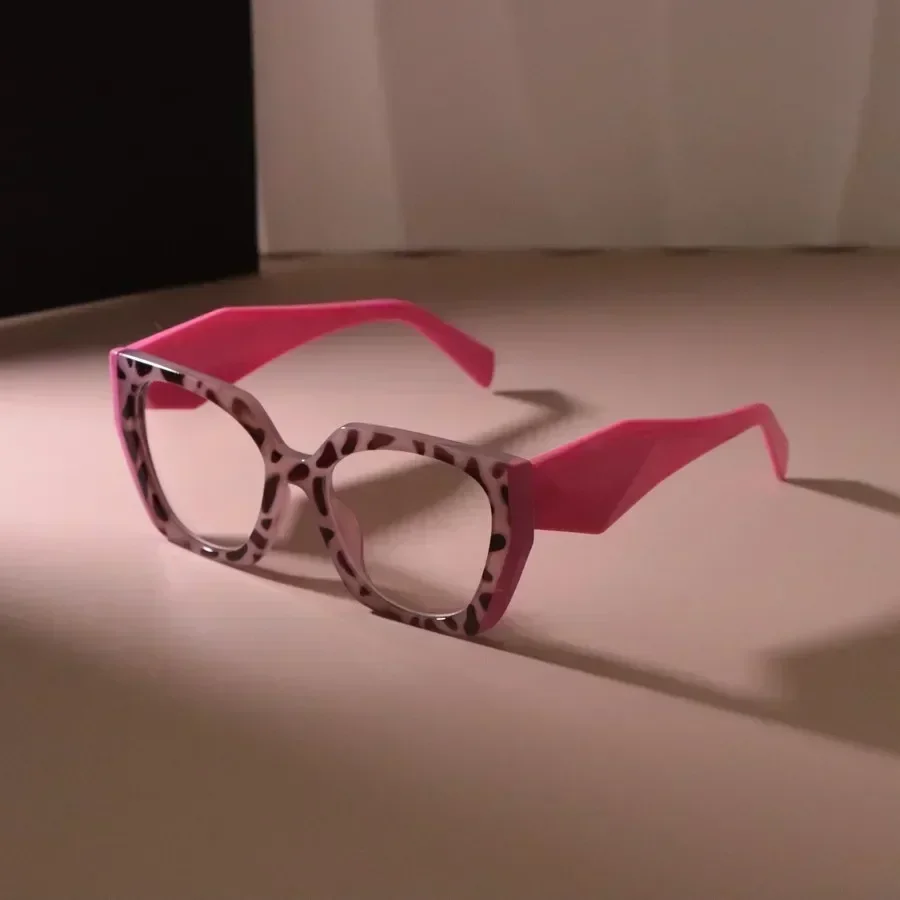 Transparent Retro Glasses Frame For Women Men Classic Cat Eye Light Minimalist Frameless Eyewear
