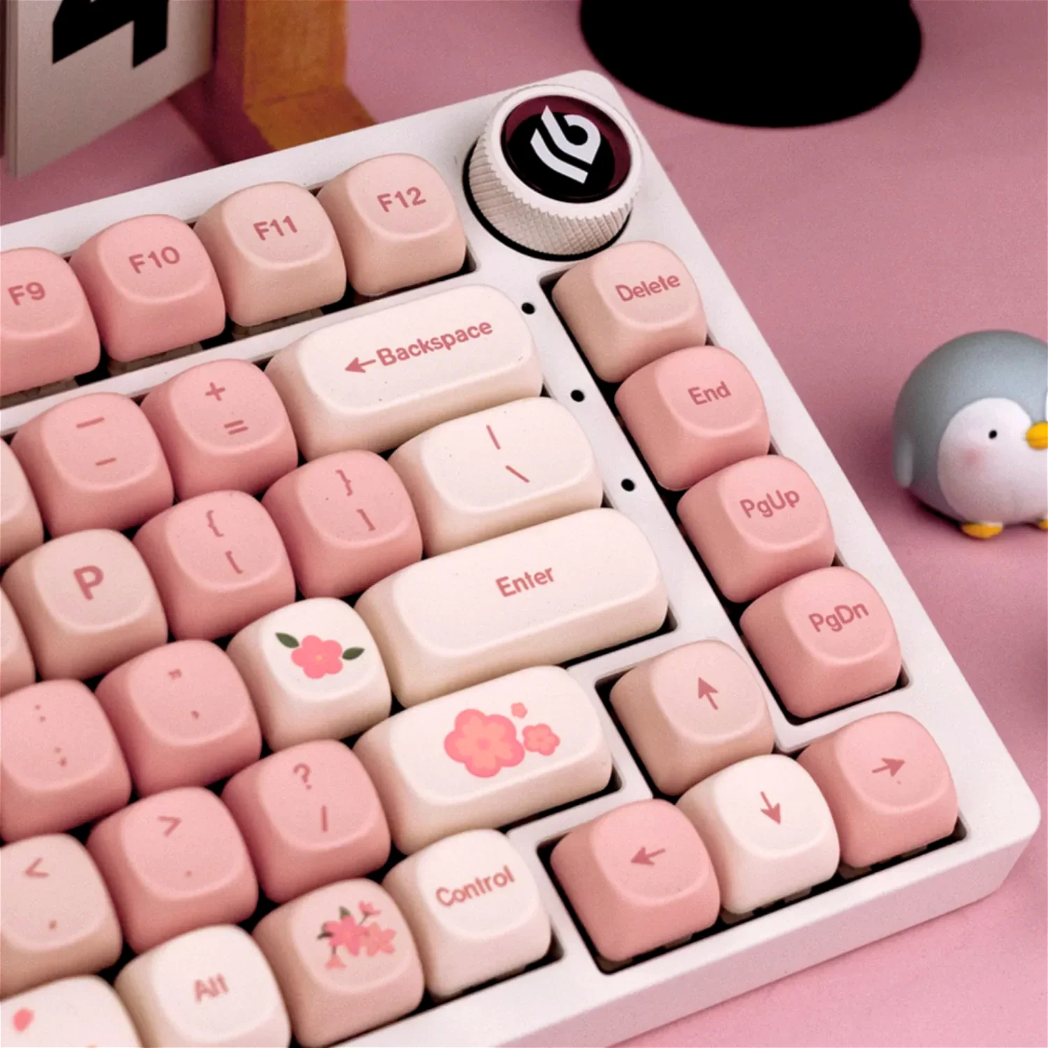 GEFENSI Sakura Pink MOA Keycaps PBT 142 Keys Cream Strawberry For 60/64/84/98/108 Gaming Mechanical Keyboard MX Switch