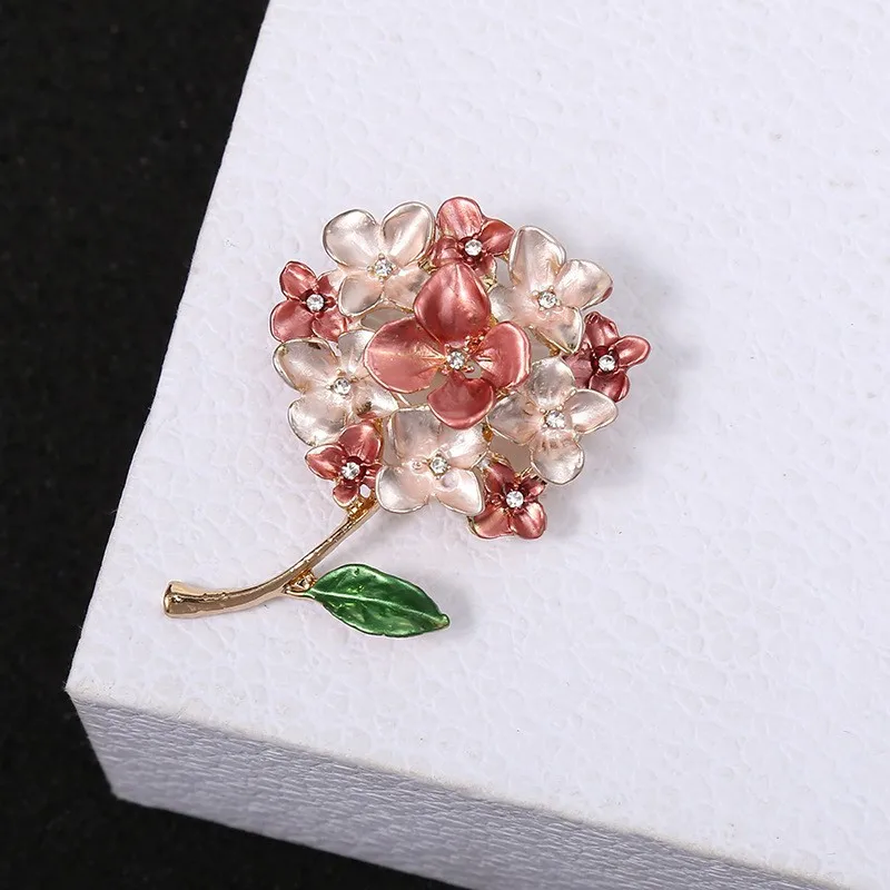 Beautifly broche de flor de hortensia esmaltada para mujer, broche de planta de flores de diamantes de imitación encantadores, alfileres de vestido de ropa, regalos de joyería