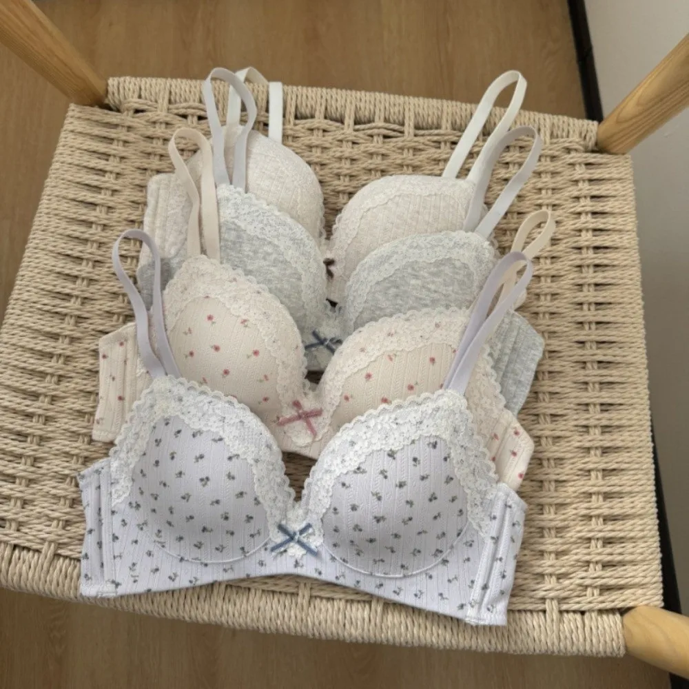 Sujetador Floral sin aros con escote en V para mujer, ropa interior push-up sin rastro a prueba de golpes, lencería con pechos recogidos, sujetador para correr