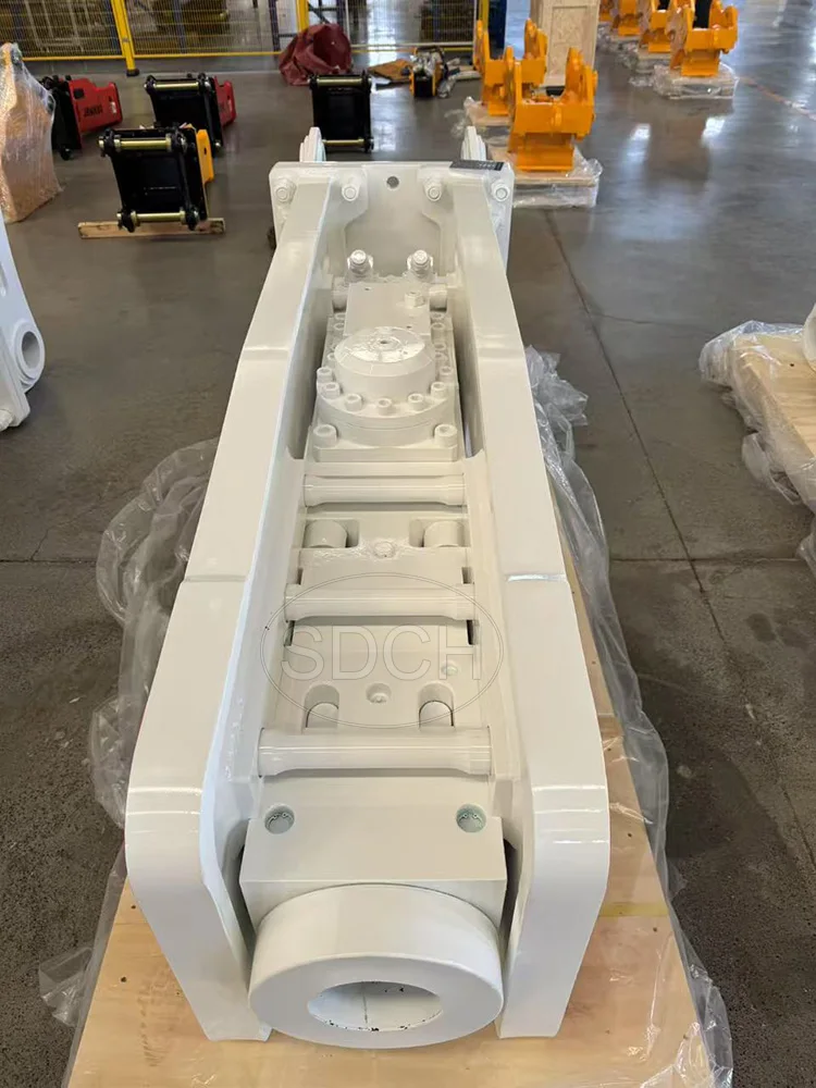 หัวเจาะไฮดรอลิก HB30G สำหรับรถขุด 30 ตัน ใช้สำหรับงานรื้อถอนคอนกรีตและทุบหิน