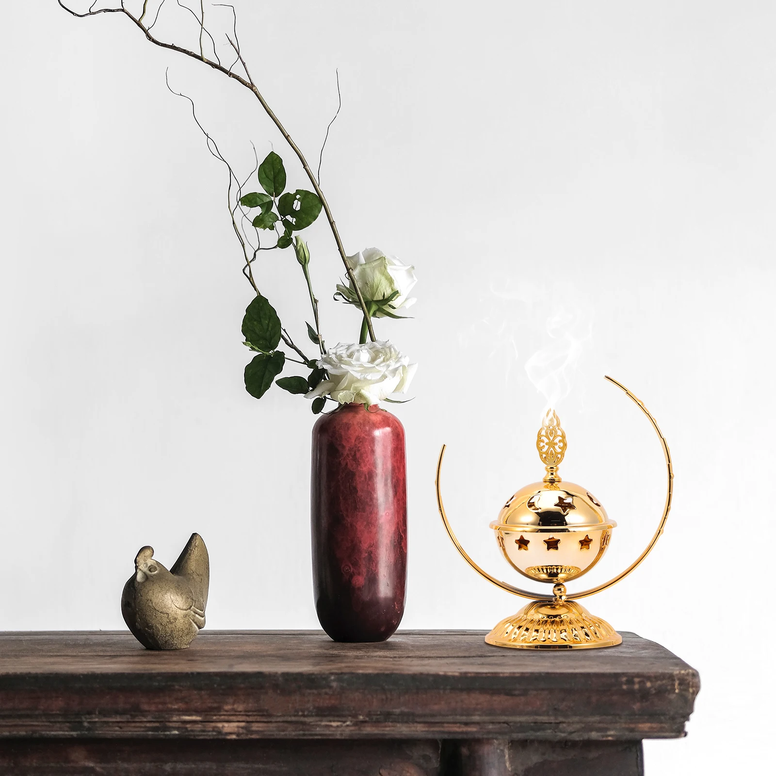 

Alloy Incense Burner Middle East Censer Style Aroma Stove Compact Bedroom Study Office Sauna nament Decorative Holder