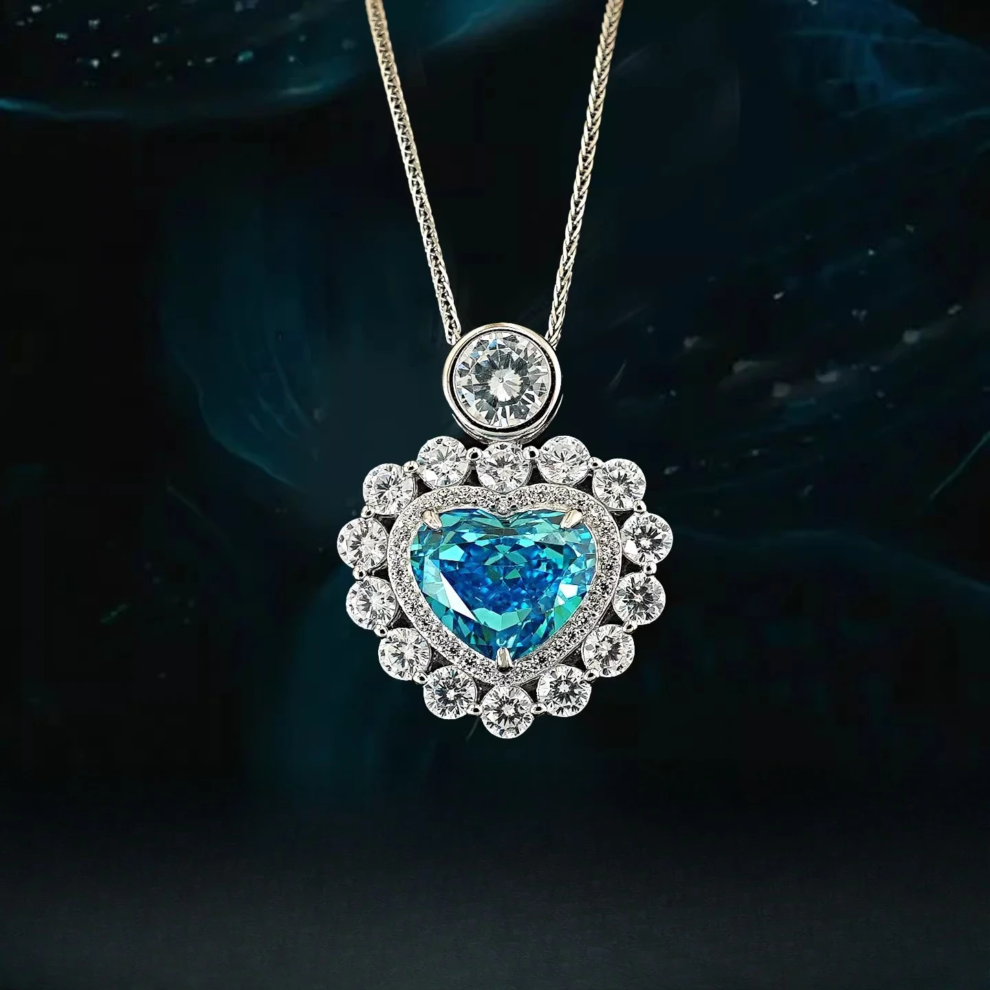 

Серебряное колье 925 пробы с подвеской в виде сердца из морского синего циркона, огранка «Ледяной цветок», роскошное женское ювелирное украшение