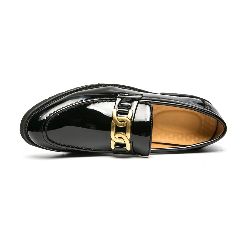 Men's pointed leather shoes breathable British slip-on small leather shoes Korean hairstylist patent leather bright men's shoes