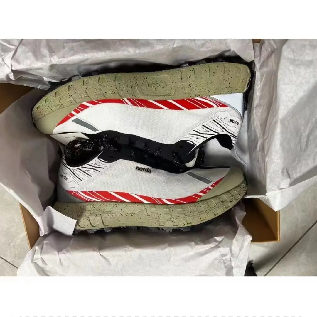 2024 Breathable Sports Running Shoes Comfortable New Jogging Walking Shoes Men Women Shock Absorption Fitness Outdoor Shoes