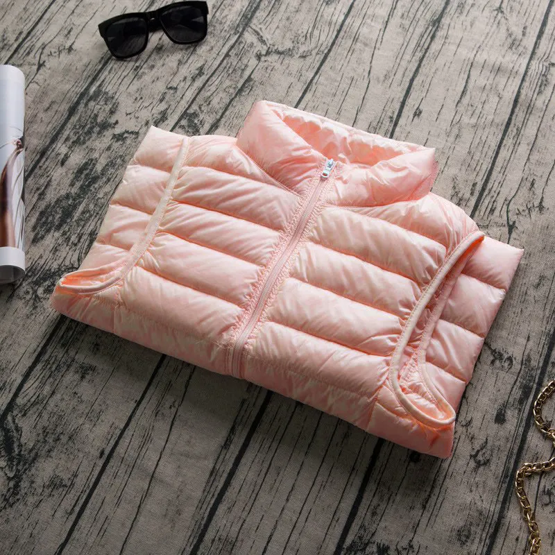 Women's Sleeveless Down Vest Coats 2026 New Arrivlas Female Fashion Short Casual Ultra Lightweight Packable Puffer Jackets