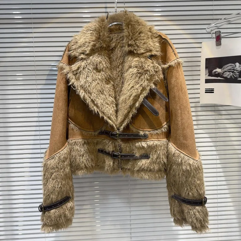 DEAT Women\'s Coat Faux Fur Buckle Design Notched Collar Loose Solid Color Plush Thick Jackets 2024 New Fashion Winter 11A01572