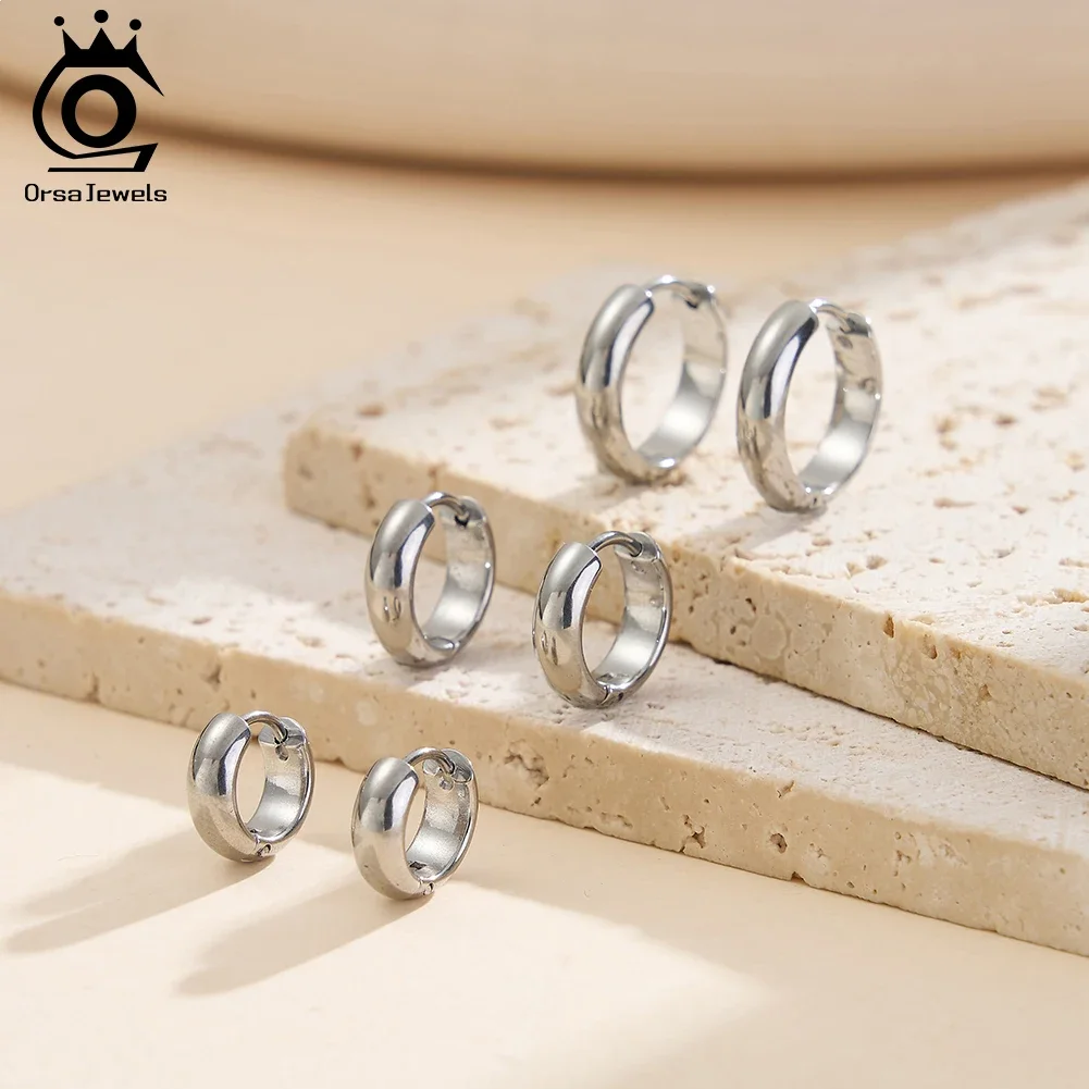 

ORSA JEWELS Stainless Steel Minimalist Hoop Earrings for Women Geometric Circle Earrings Waterproof Fashion Jewelry STKE28