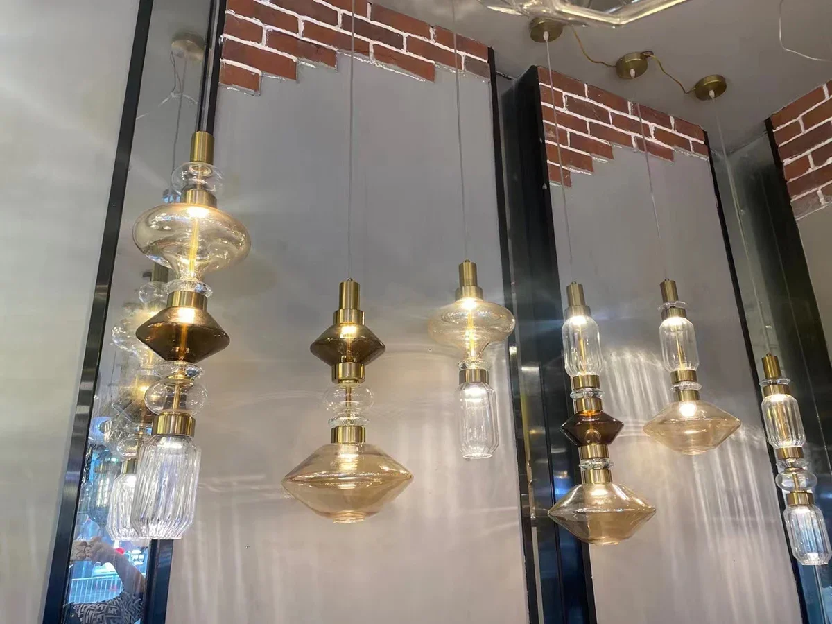 النمط الأوروبي الأمريكي الزجاج الثريا الإبداعية إضاءة غرفة المعيشة لقاعة المعارض السرير مطعم منصة مشروبات الدراسة