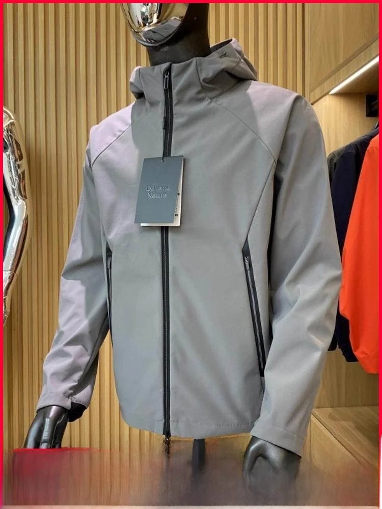 

Outdoor Windproof Water-resistant Fce Lined Soft ell Hooded Jaet Coat for Men And Women Casual Autumn Winter Couple Sle