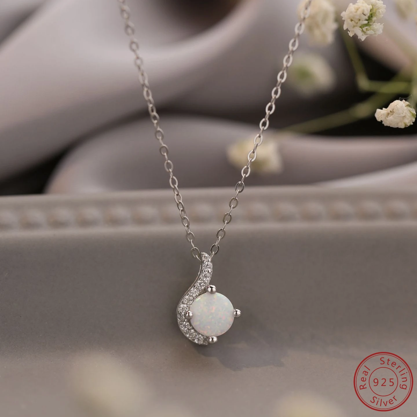 100% 925 Sterling Silver Pendant Necklace Set with Zircon and White Opal Necklace Circular Line Design Fashionable Necklace