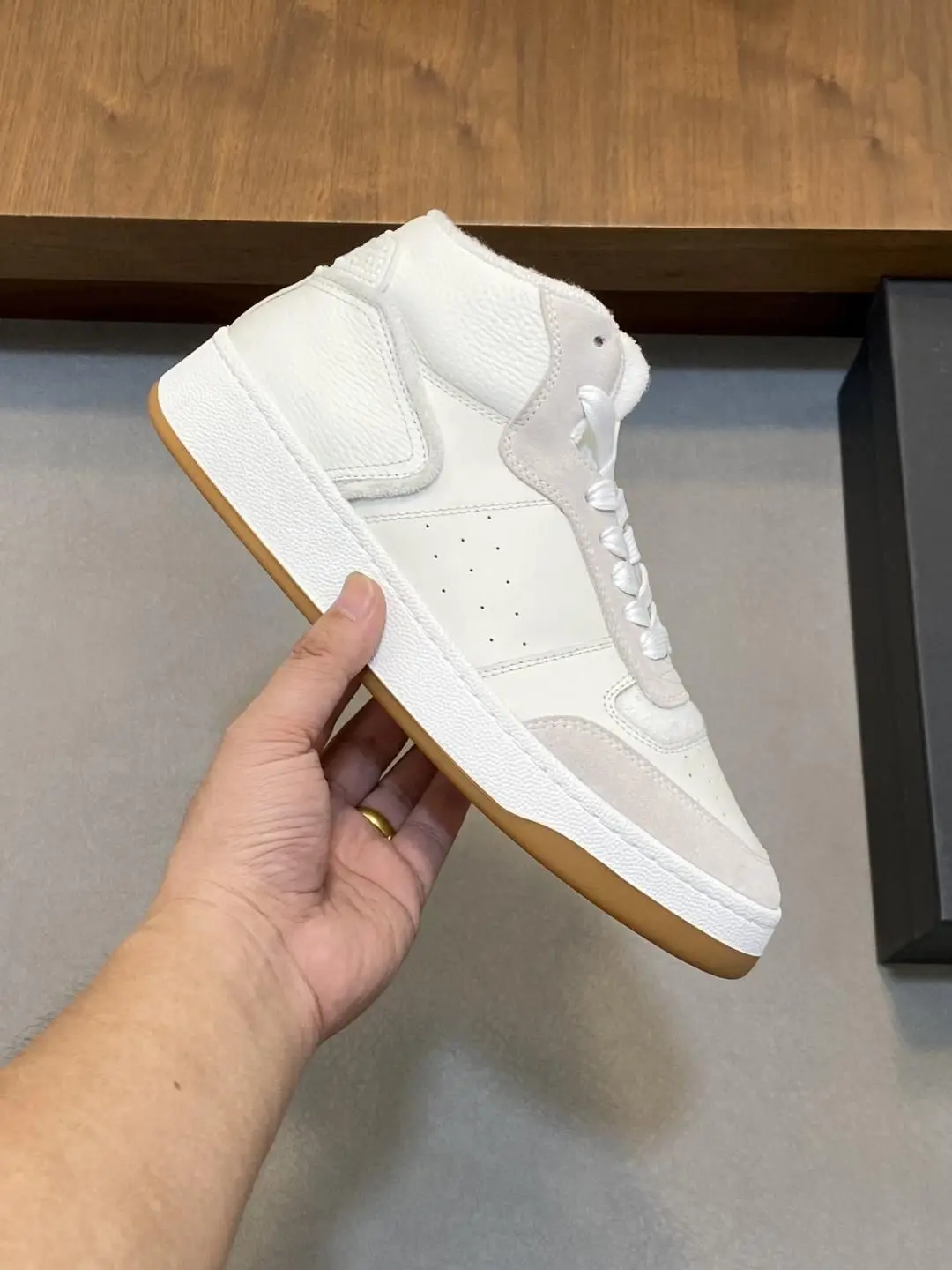 Unisex Vintage Cream Beige Mid Top Casual Sneakers Suede Overlay Perforated Upper Lace Up Gum Outsole Street Footwear