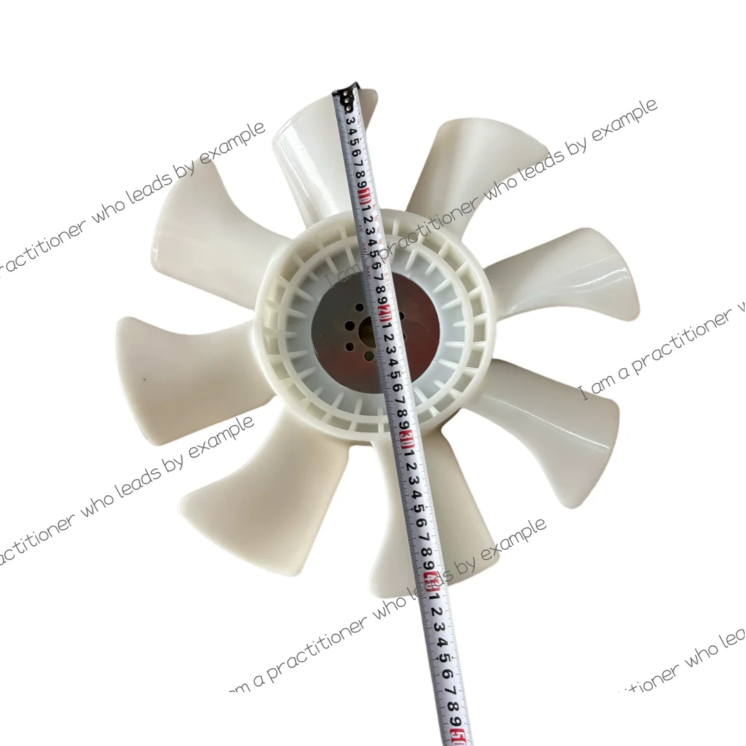 

D1803 V2203 V2403 V2607 V3307 Engine Fan Blades 16483-74110 Excavator Parts
