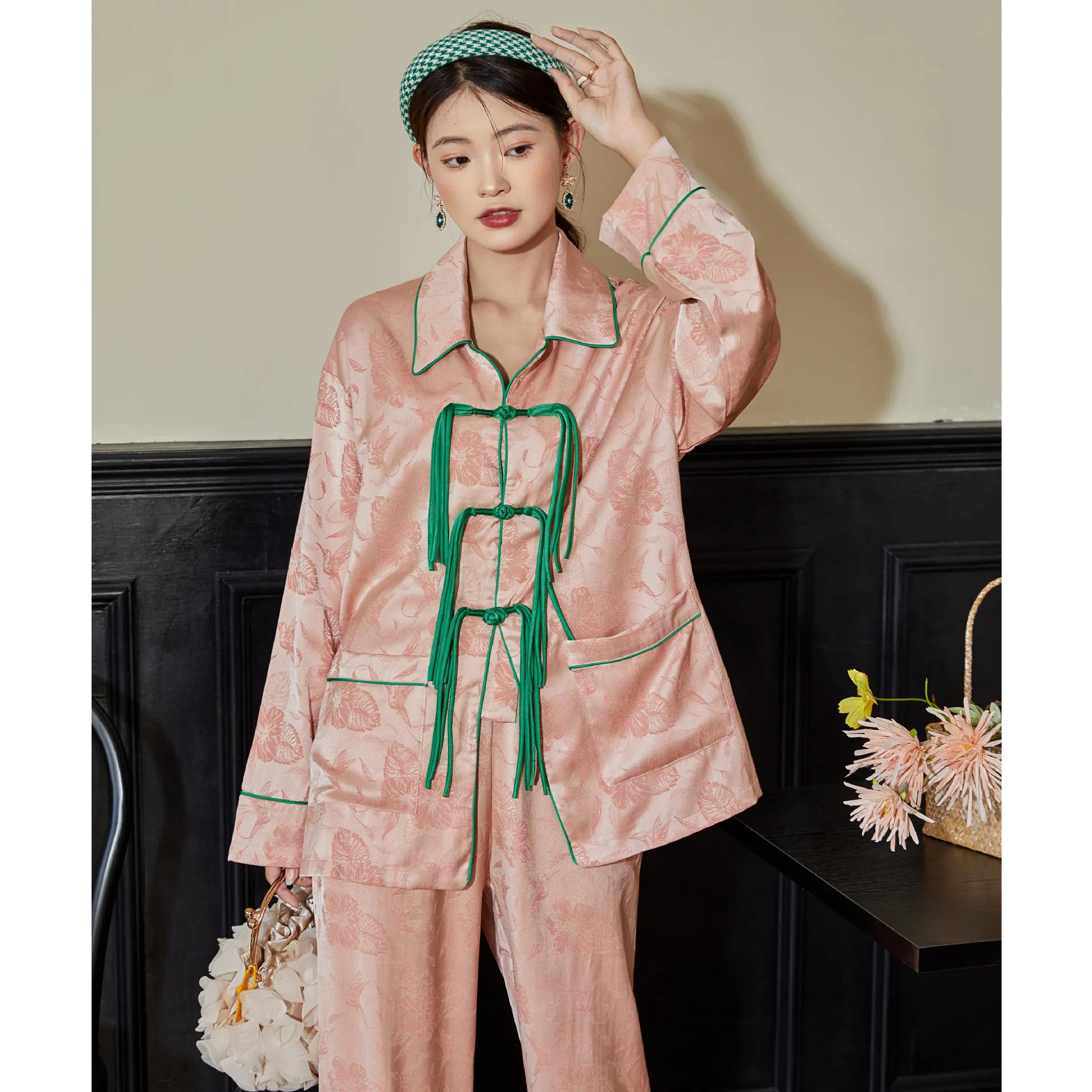 Women\'s Silk Satin Pajamas Set Chinese Jacquard Tassel Buckle Sleepwear for Women Loungewear 2 Pcs Long Sleeve Pants Home Suit