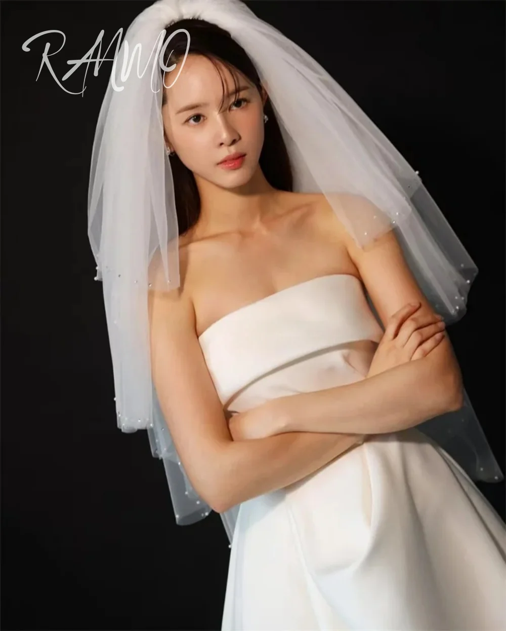Ranmo 2025 พรีเมี่ยมที่กําหนดเองคลาสสิกซาตินชุดแต่งงานที่ไม่มีสายหนังชุดบอล Ruched สายชุดเจ้าสาวโรแมนติกถ่ายภาพ 