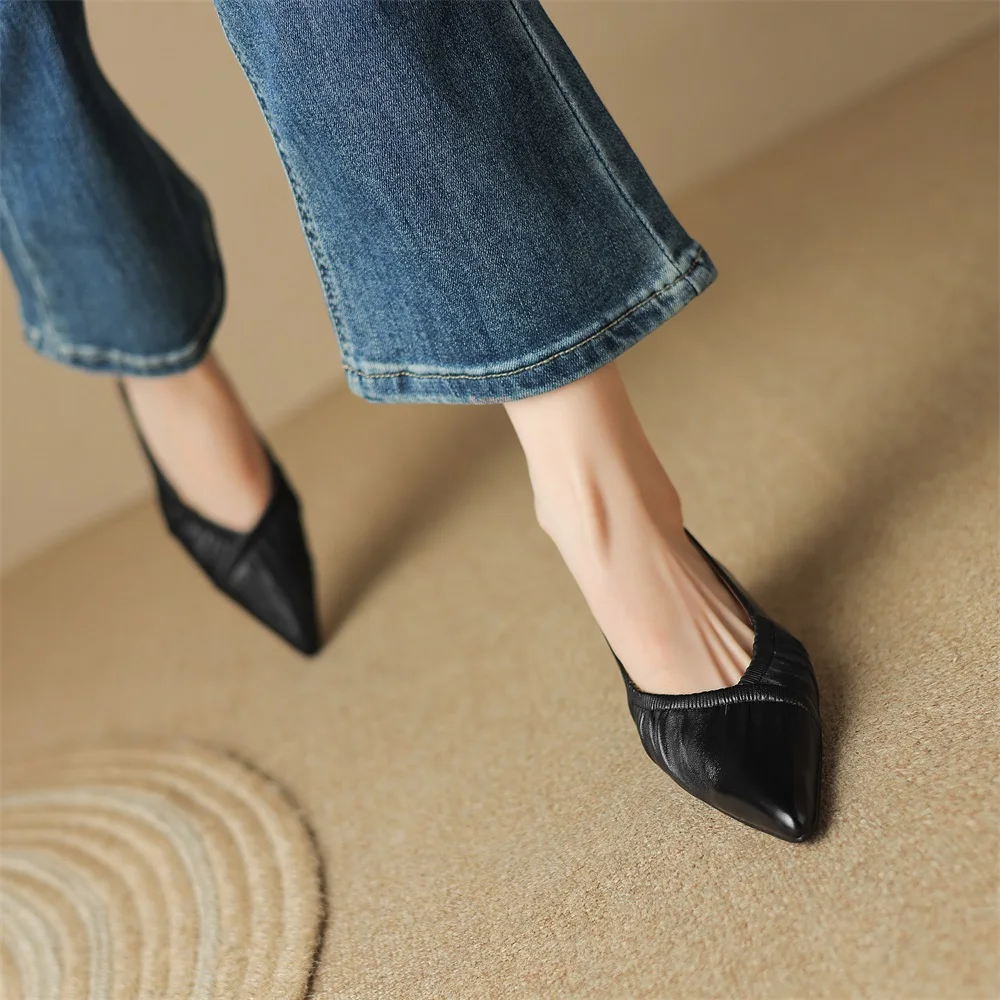 Taoffen Casual Women\'s Pumps Real Leather Folds Pointed toe High Heel Fashion Soft Slip On Low-heeled Solid Casual Office Shoes