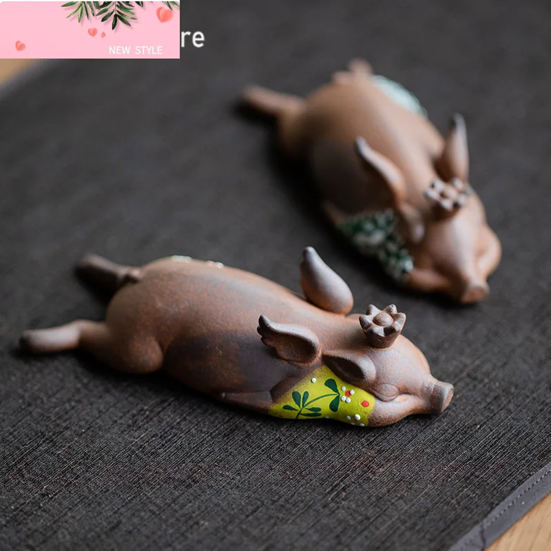 

Милая маленькая летающая свинья Чайный питомец Чистая ручная роспись Старая рок-грязь Дзен Чайная фигурка Чайная статуя Кунг-фу Чай для чайных принадлежностей Украшения