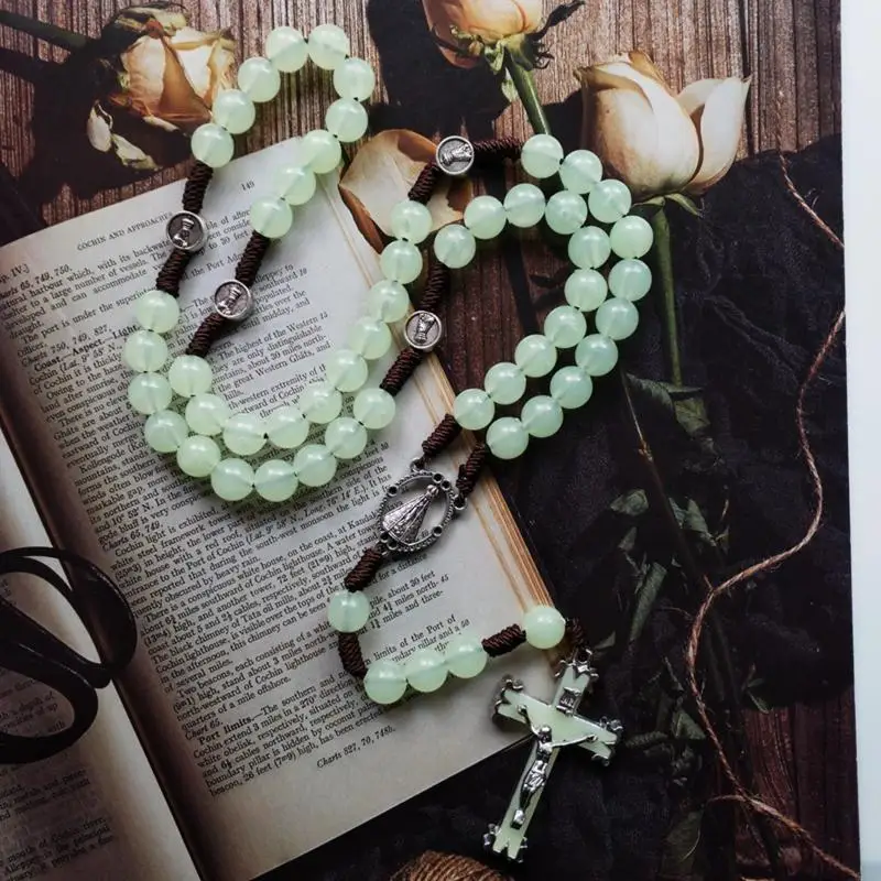 62KD 10mm Rosary Beads Luminous Necklace Jesus for Cross Pendant Necklaces Glow in Da