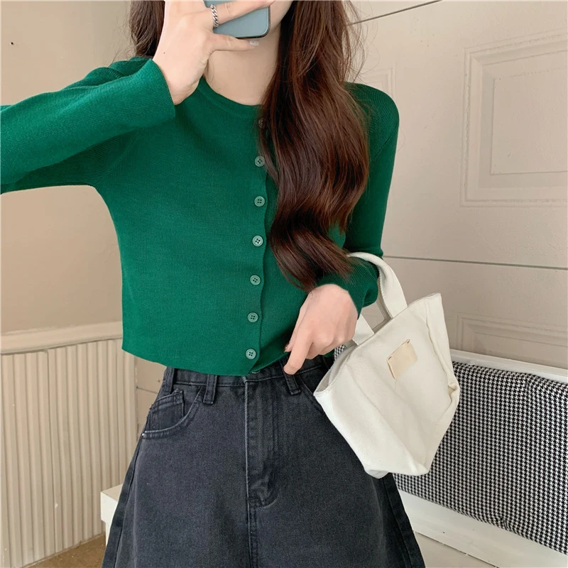 Early autumn new style thin knitted cardigan with single-breasted buttons, a gentle and elegant slim-fit long-sleeved knit top