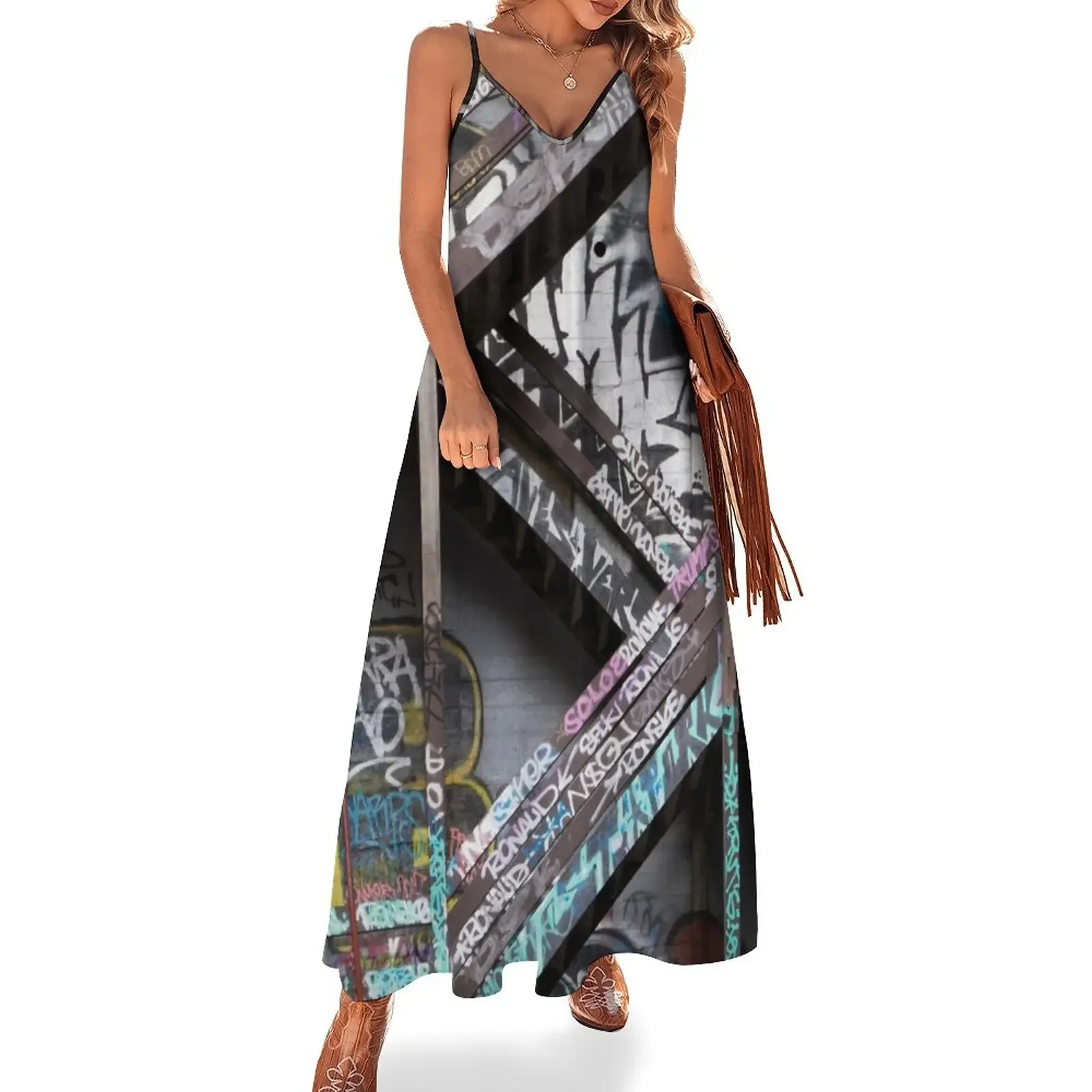 

Graffiti Stairs Sleeveless Dress luxury dresses Beachwear ceremony dresses