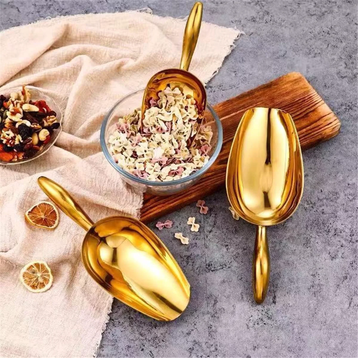 مغرفة ثلج معدنية للآلة - فريزر ستانلس ستيل، مجرفة ثلج لحفلات المطبخ وحفلات الزفاف، ذهبي، 8 أونصة