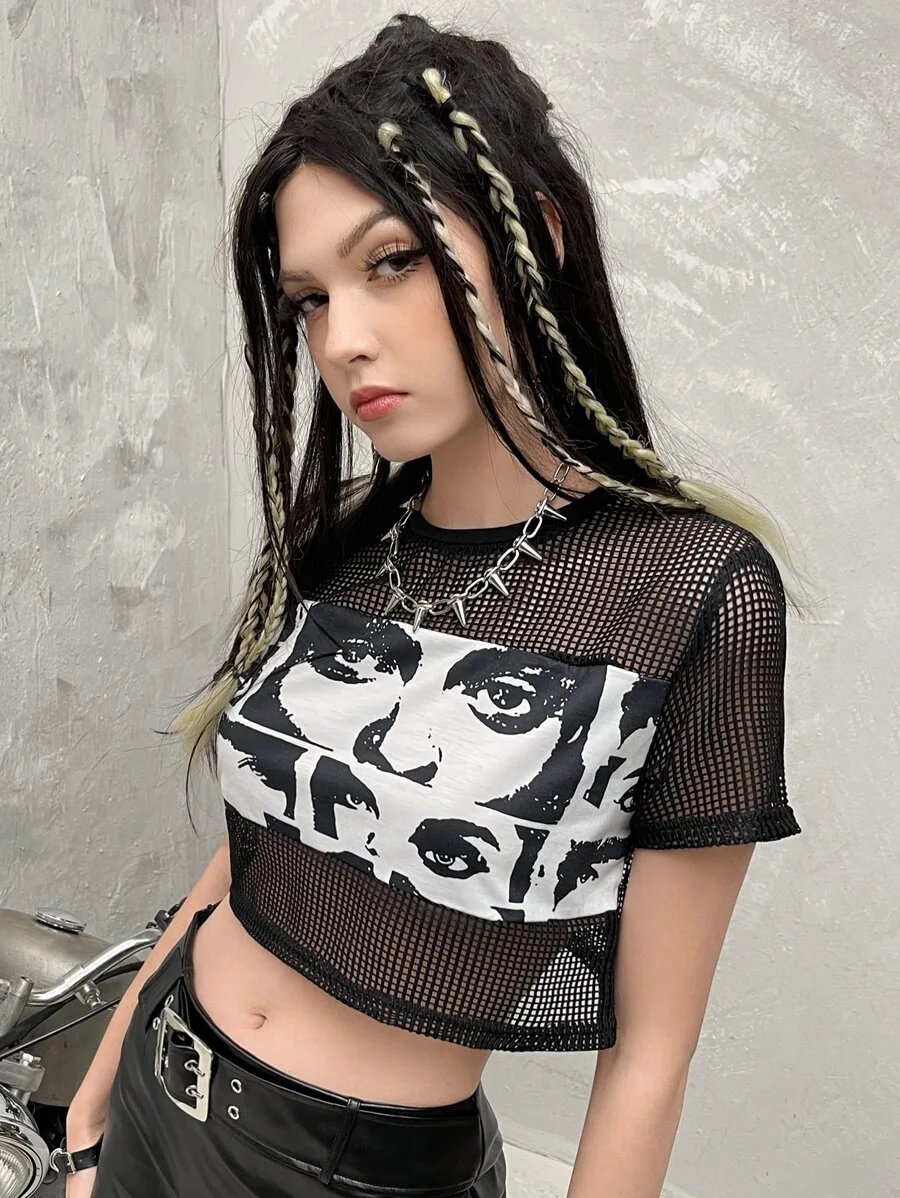 2000년대 섹시 핫걸 펑크 힙합 애니메이션 패턴 프린팅 메쉬 반팔 크롭탑 캐주얼 스트리트웨어 라운드넥 홀로우 티셔츠