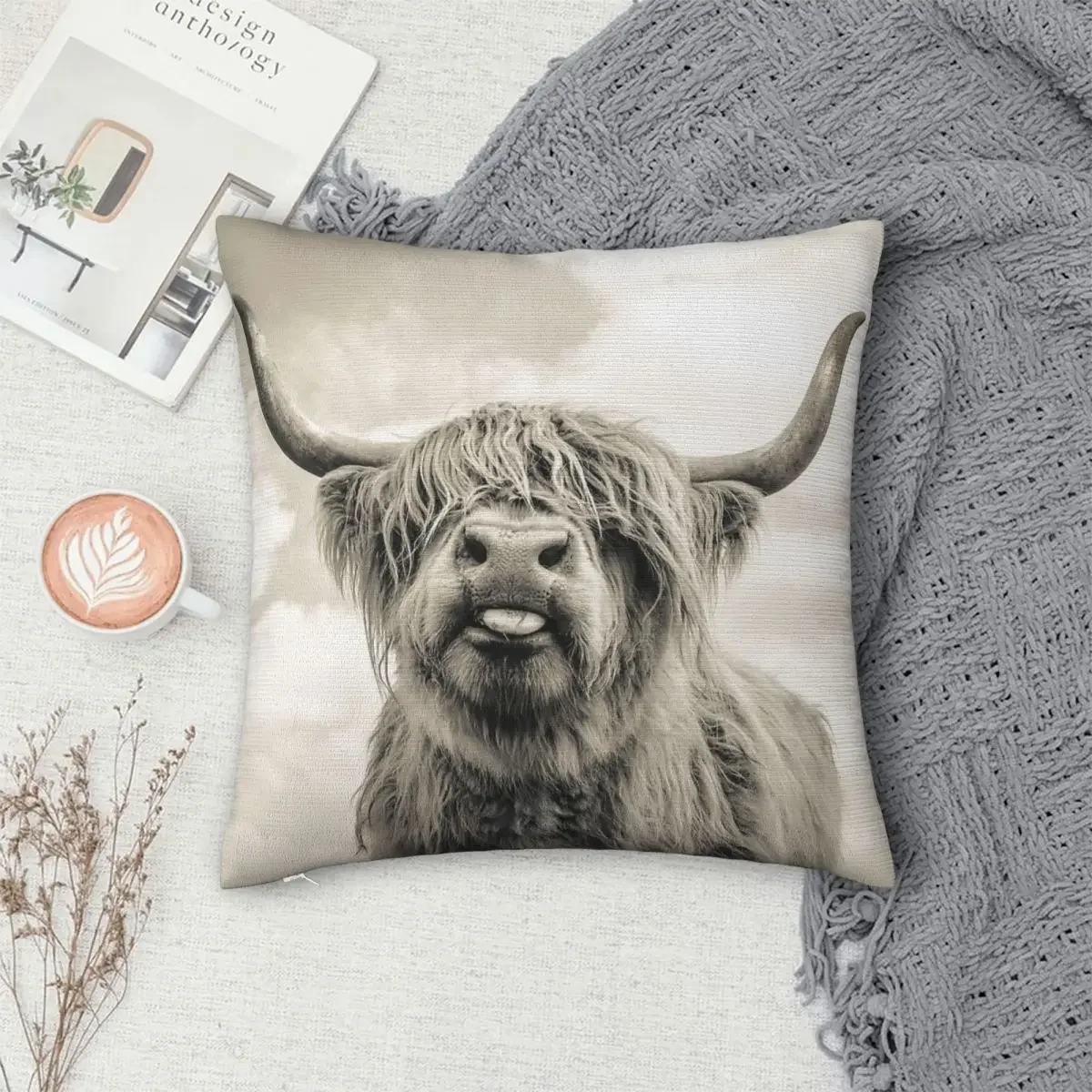 Cheeky Highland Cow Pillowcase Polyester Pillow Cover Cushion Comfort Throw Pillow Sofa Decorative Cushion Used for Home Bedroom