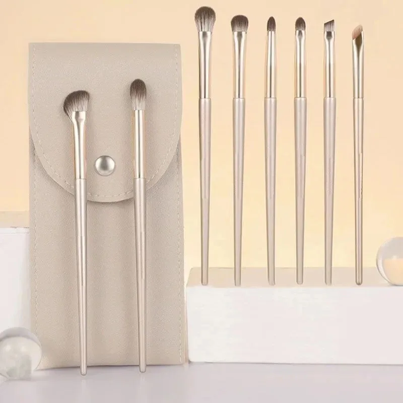 Professional Eye Makeup Brush Set Precision Eyeliner Blending Angled Brushes for Smokey Eye Travel Size Cruelty Free Kit