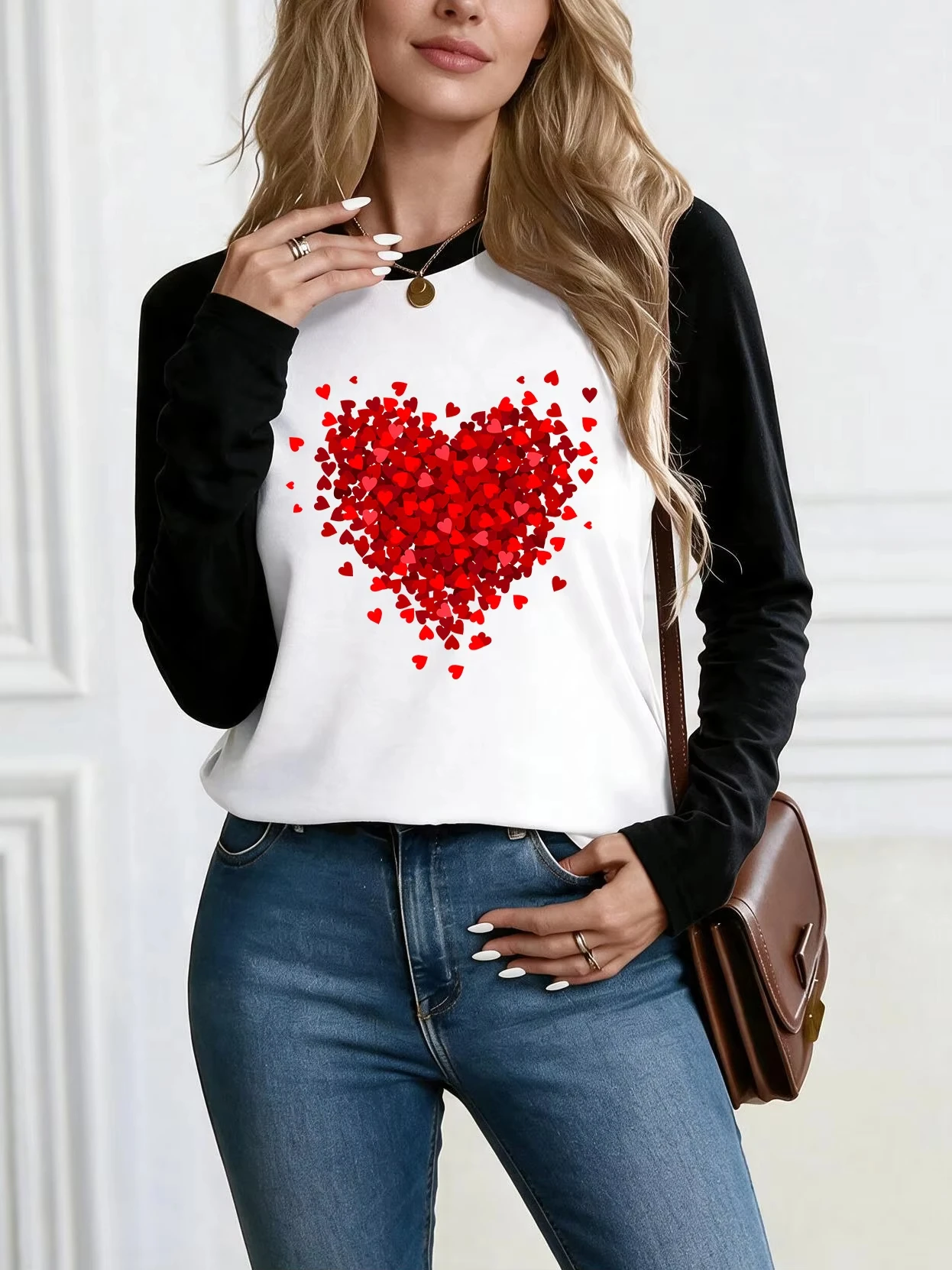 Artistic Retro Hand-Drawn of Fish Print Long Sleeve T-Shirt Round Neck Fresh Individual Top Casual Shopping Outing Wear