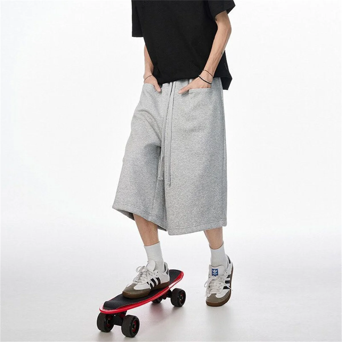 

Men's Casual Versatile Gray Jogging Shorts Casual Sports Shorts Men's Summer Fashion Street Style Versatile Trousers Mens Shorts