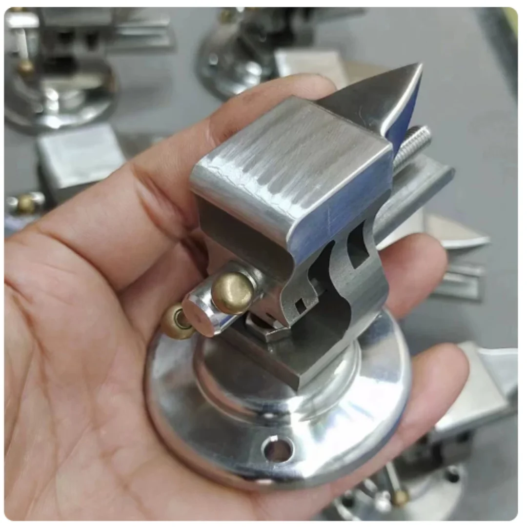 Handcraft 1 Inch Small 304 Stainless Steel Vise With Anvil Workbench Watch Repair Tool Desktop Decoration Anvil