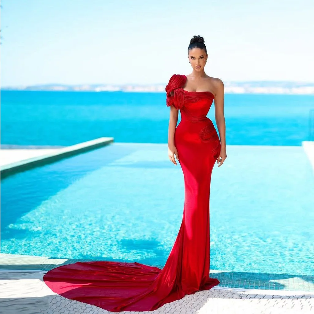 Elegante abito da sera rosso Alta couture Abiti maxi monospalla Abito da donna per occasioni speciali Abiti da ballo pieghettati lunghi fino al pavimento