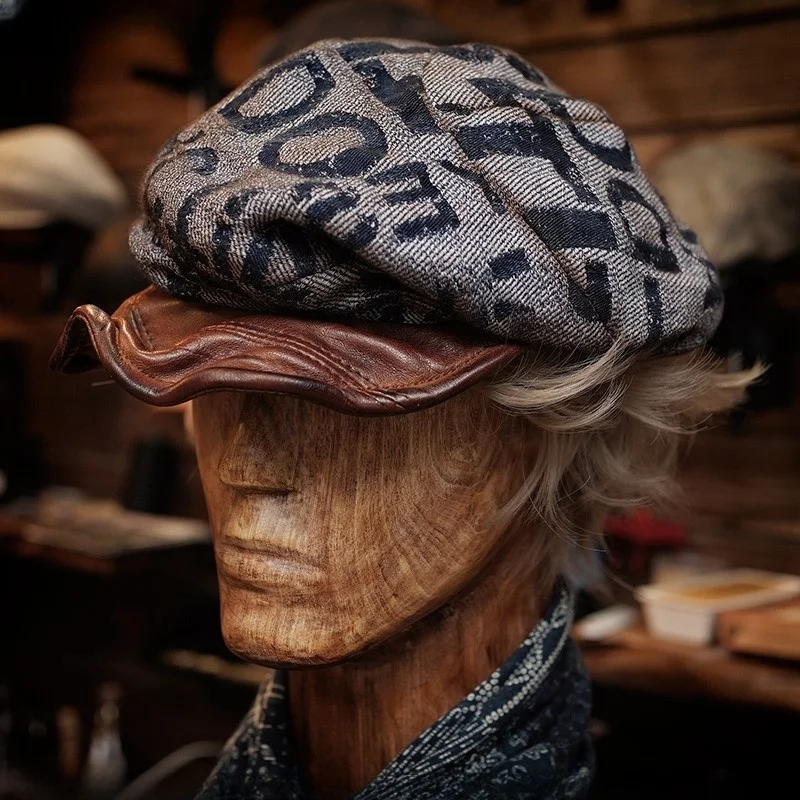 

Designer octagonal beret with peaked cap female i cowboy painter big circumference shows small face