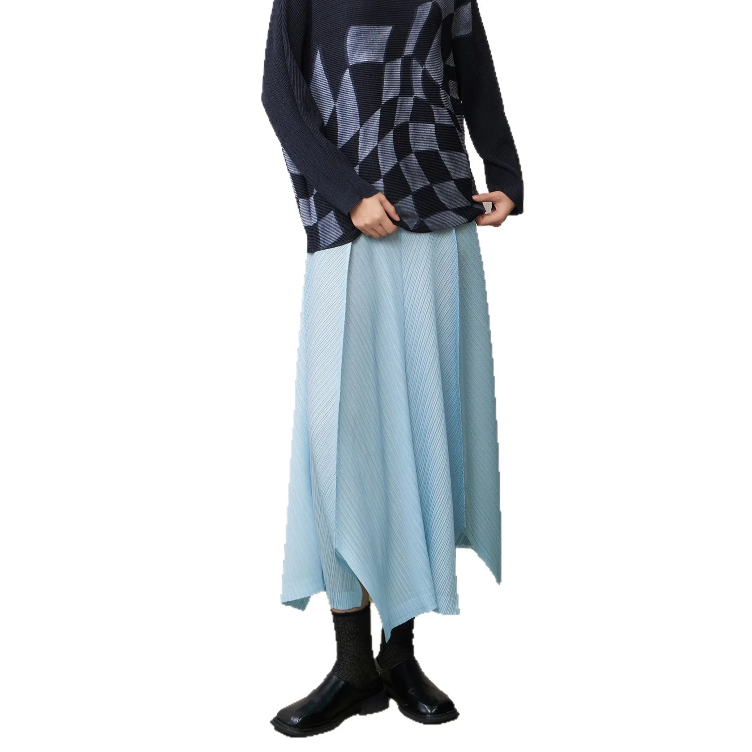 Miyake Pleated 2025 New Irregular Half-body Skirt Women's Mid-length Skirt High-waisted Peplum Skirt Niche Half-skirt Autumn