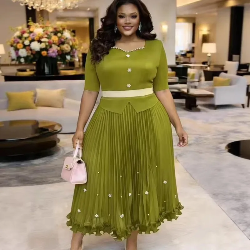 

Плиссированное платье Miyake в африканском стиле для женщин больших размеров, новинка 2026 года, модное, с бисерной отделкой, коротким рукавом, эластичное, длинное, для путешествий